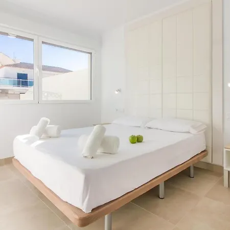 Lägenhet 3 Bedroom Beautiful In Denia
